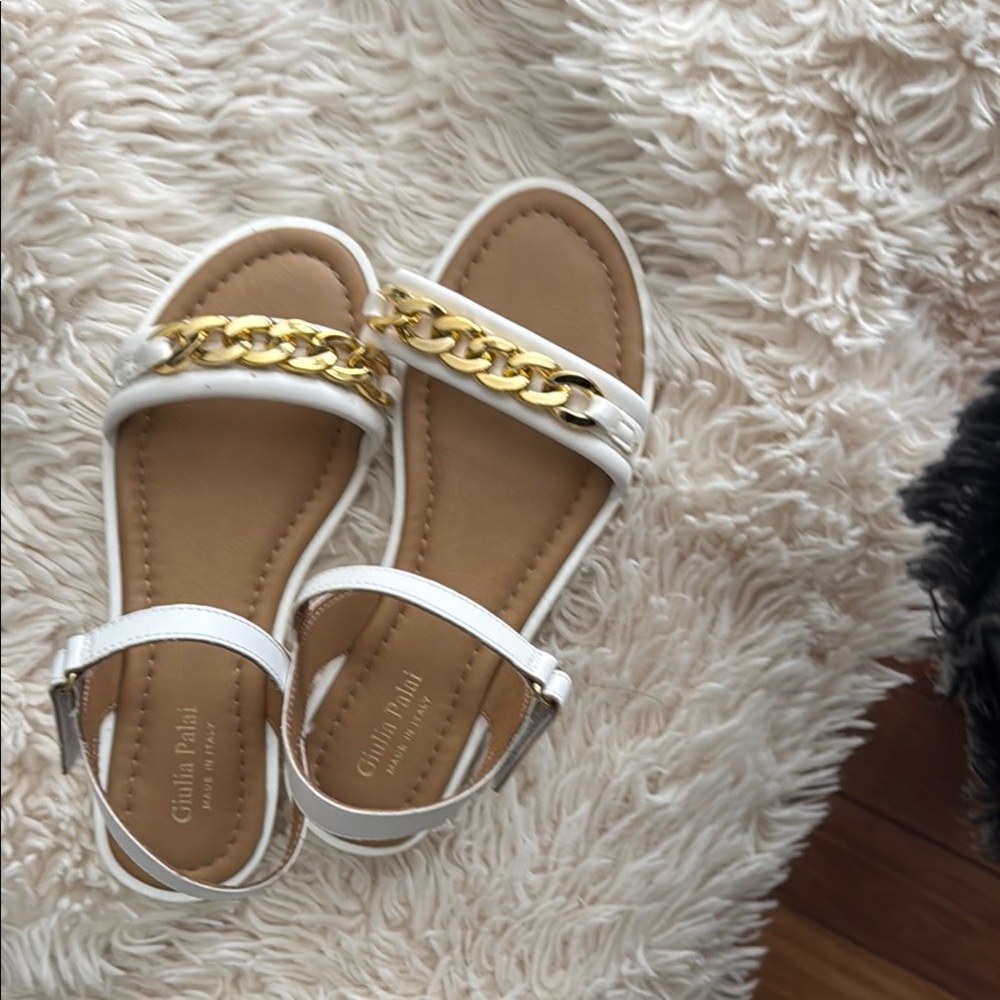 Giulia's White and Gold Kids Sandals